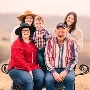 Meet your Posher, Regina